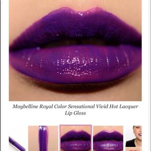 Maybelline vivid lipstick in shade Royal